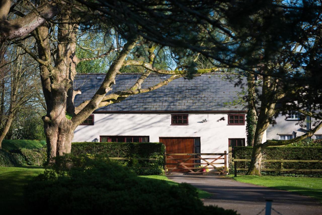 Glen-Yr-Afon House Hotel Usk Exterior photo